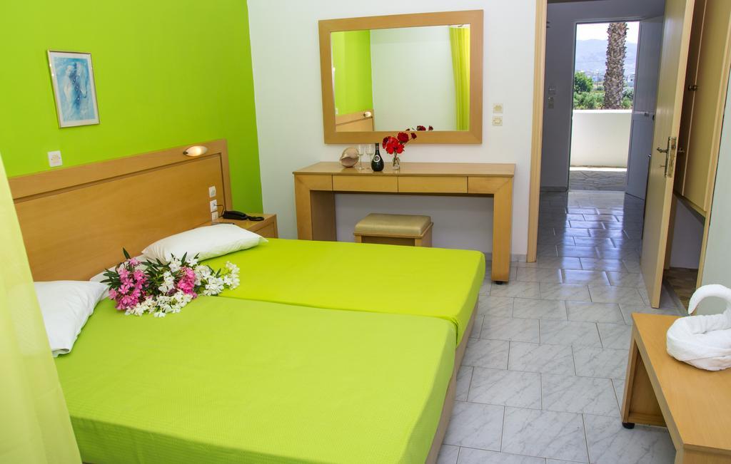Giakalis Aparthotel Marmari  Exterior foto