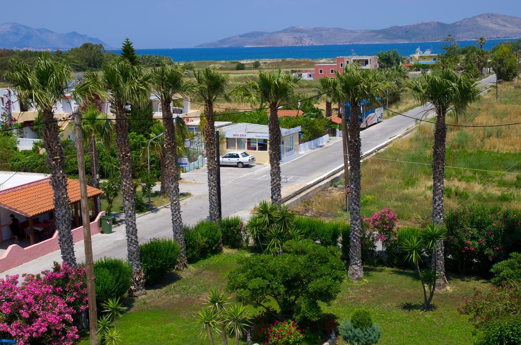 Giakalis Aparthotel Marmari  Exterior foto